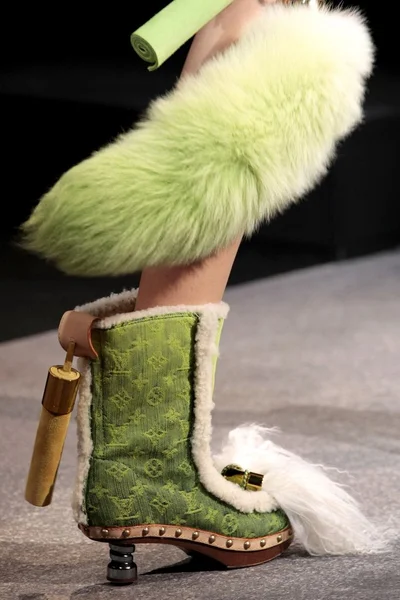 Look 23